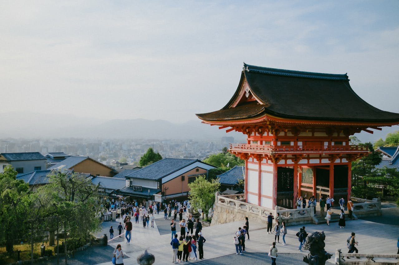 how to get work visa for japan